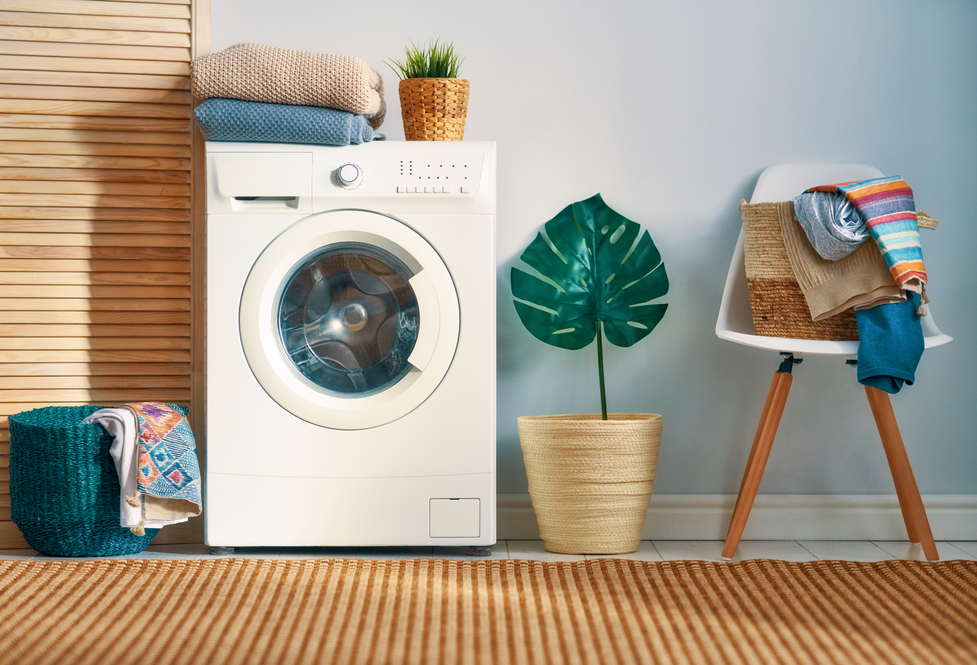 Kvalitetni pralni stroj in čisto perilo